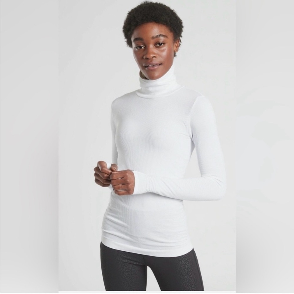 Athleta Flurry Ribbed Turtleneck Shirt